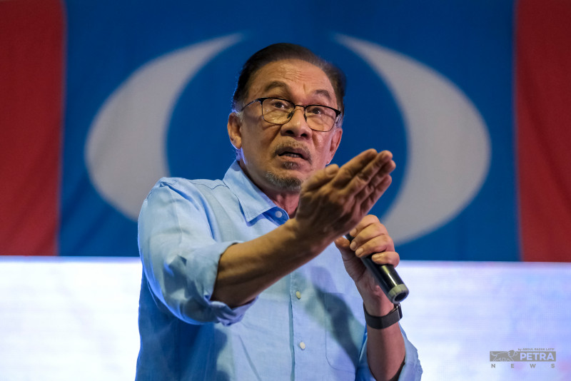 We’ll consult with Umno before accepting ex-members into PKR: Anwar