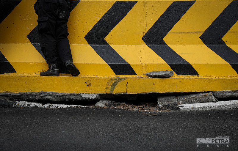 60% of federal roads expired, in need of repairs: works minister