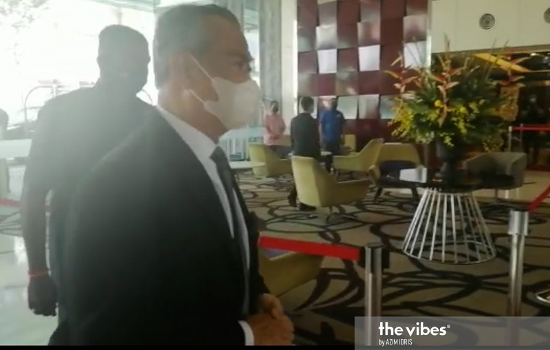 Bersatu’s top guns in Putrajaya for key meeting