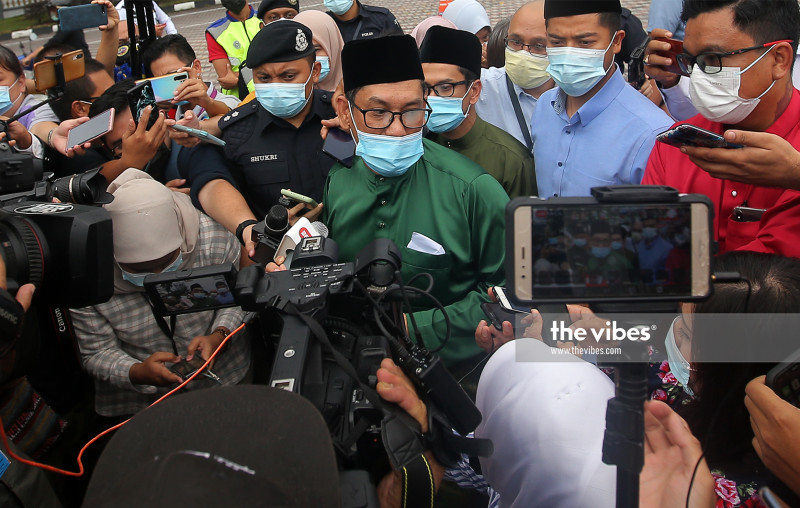 Faizal knew of move to oust him, did nothing to stop it