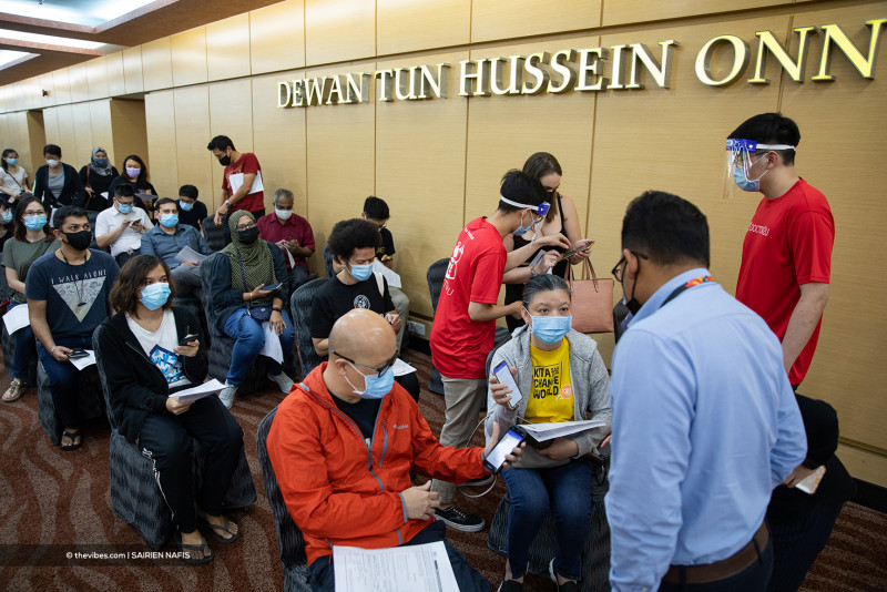 2,800 AstraZeneca jabs at WTC KL on May 15, 16 delayed