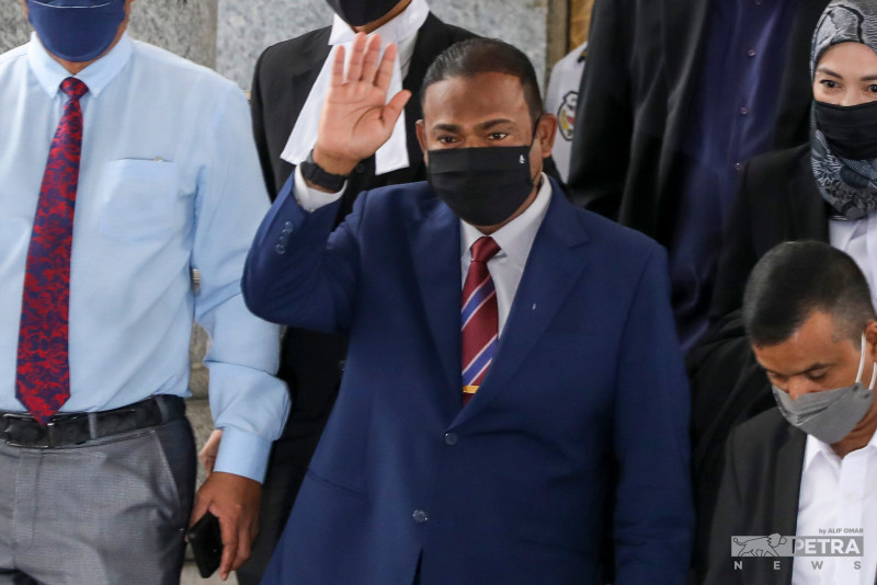 [UPDATED] Court upholds nine graft, laundering charges against Azeez
