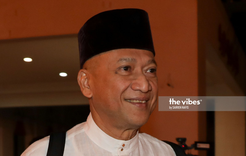 Tengku Zafrul just doing his job, Umno leaders’ attacks unfair: Nazri