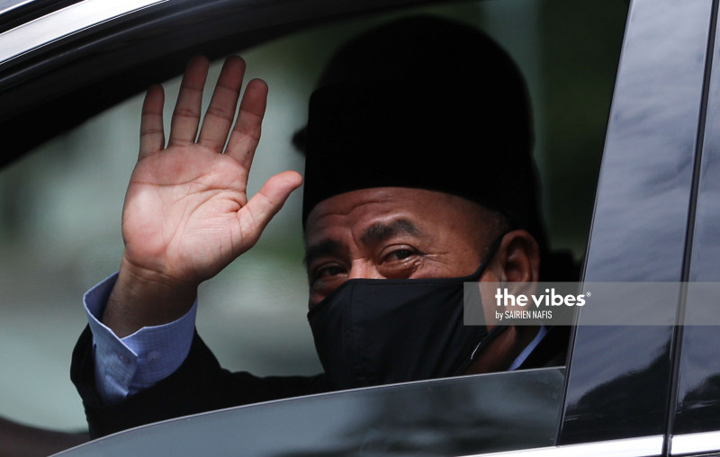 Stop speculating on Perak MB crisis: Saarani