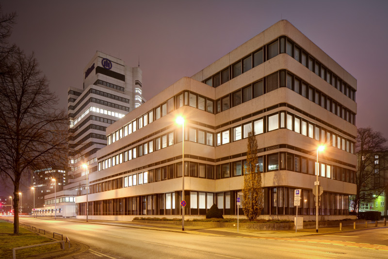 Allianz profits despite pandemic hit