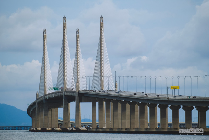 Penang Bridge, several roads to close Sunday for cycling event