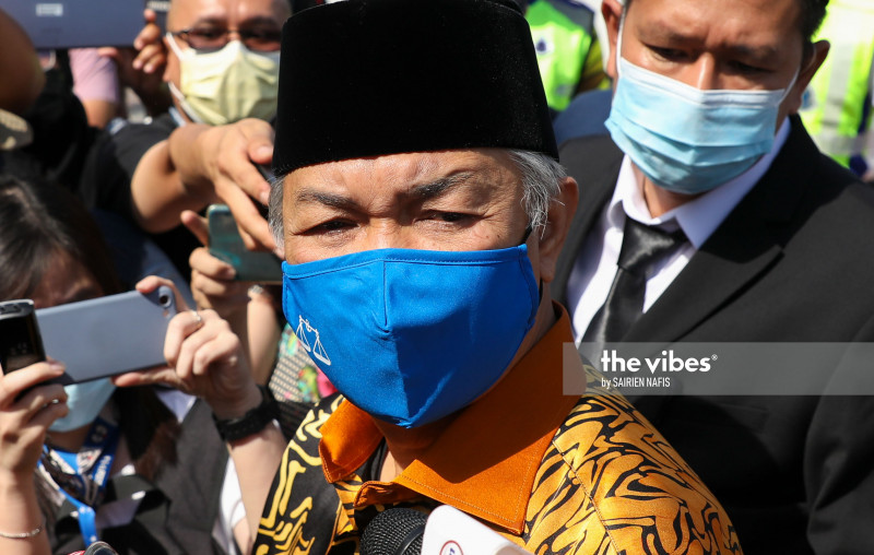 Umno open to new political allies amid Perak MB crisis