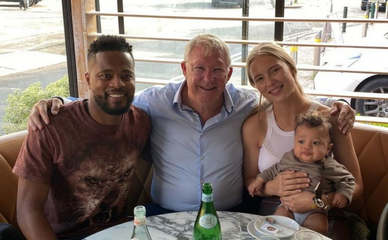 Sir Alex Ferguson, Patrice Evra rejoice after helping Cristiano Ronaldo return to United