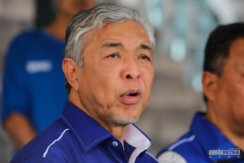 Zahid vows to defend unity govt ‘at all costs’