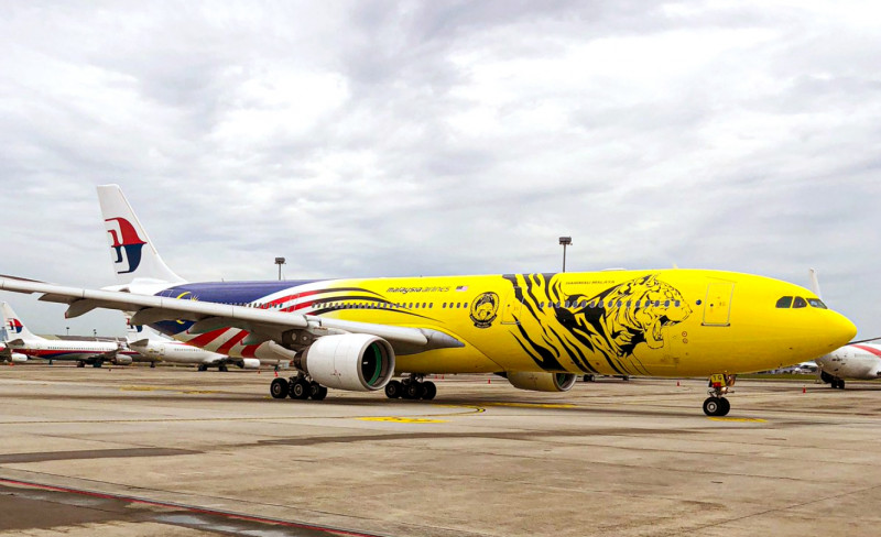 M’sia Airlines takes its support for Harimau Malaya sky high