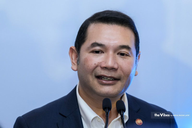 Govt may offer incentives for green energy transition, but not subsidies: Rafizi