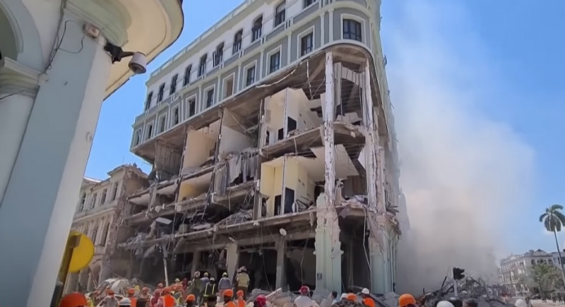 Rescuers comb through Havana hotel blast rubble, death toll climbs to 27