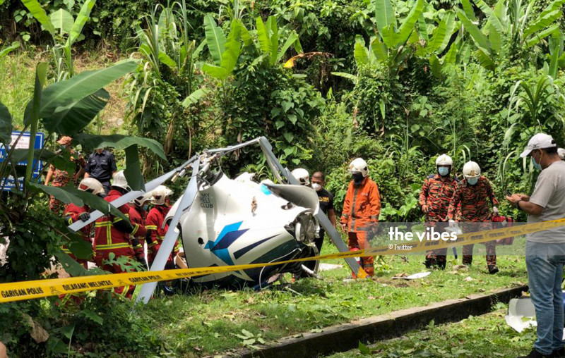 [UPDATED] 2 dead, 2 injured in helicopter crash in Taman Melawati