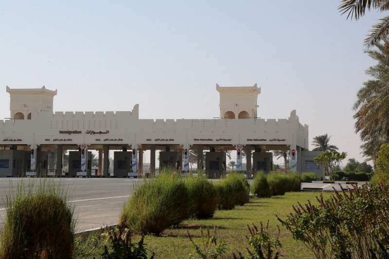 Qatar-Saudi border reopens after thaw