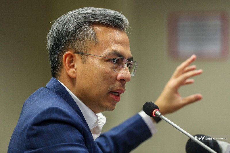 Meet with MCMC to avoid action, Fahmi tells Telegram