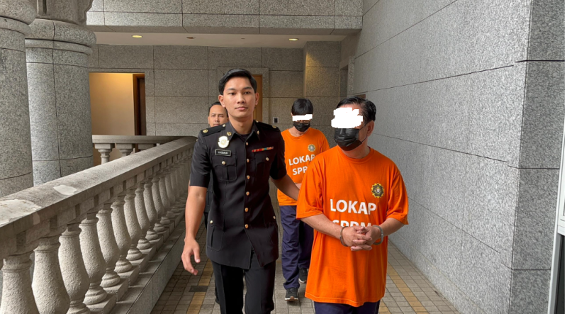 MACC remands duo, including a ‘Datuk’ for making false claims worth RM450m