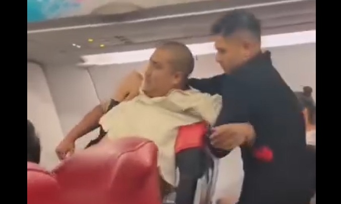 Thai officer involved in mid-air disturbance on Malaysia-Bangkok flight (video)