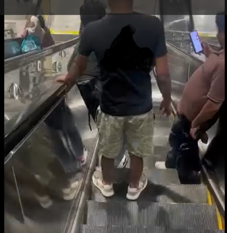 Video of foreigner urinating on MRT station escalator goes viral (video)