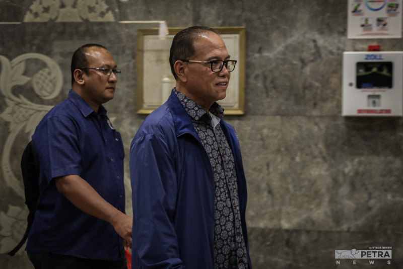 [UPDATED] Pahang regent consents to Wan Rosdy leading BN-PH state govt