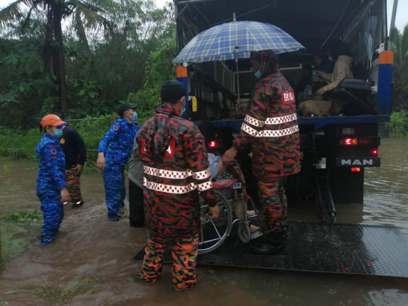 44 villagers evacuated as floods hit Kudat