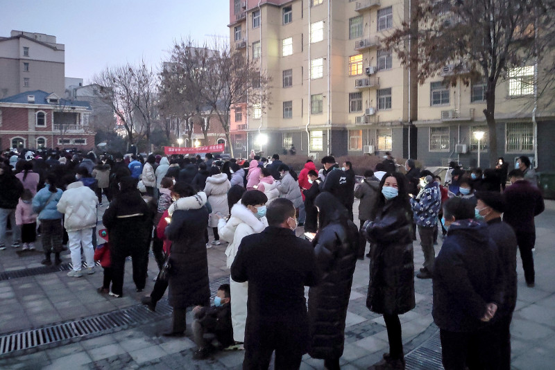 Millions more locked down as China battles Omicron spread