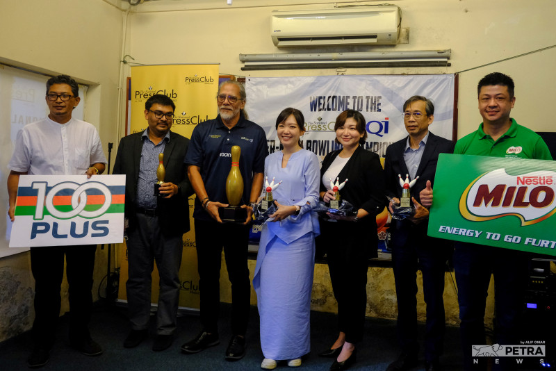 Inter-media bowling tourney promotes healthy camaraderie between journalists