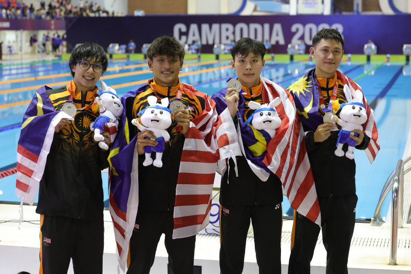 SEA Games: men’s quartet splash their way to silver medal