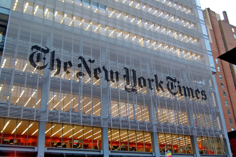 NY Times subscriber base tops 7 mil