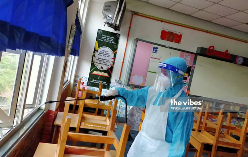 SMK Simpang Bekoh, Jasin to close for seven days