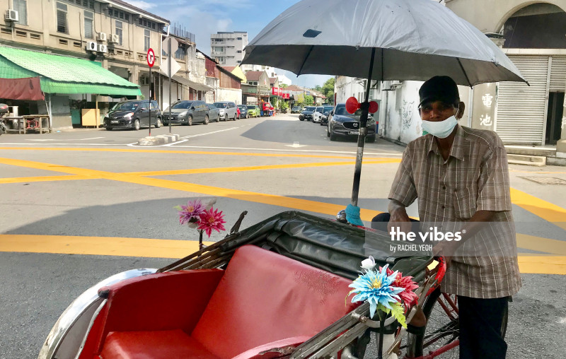 Bumpy ride for trishaw pedallers in Penang