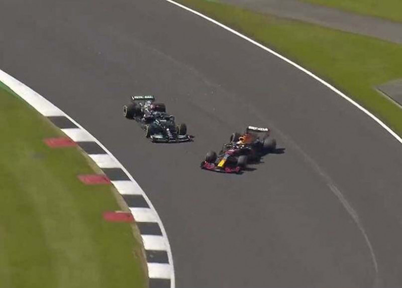 Verstappen hoping to avoid ‘collisions’ with Hamilton in upcoming race