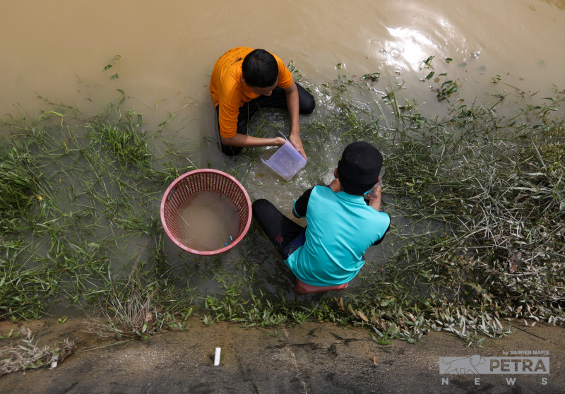 Flash floods hit Sepang, Putrajaya