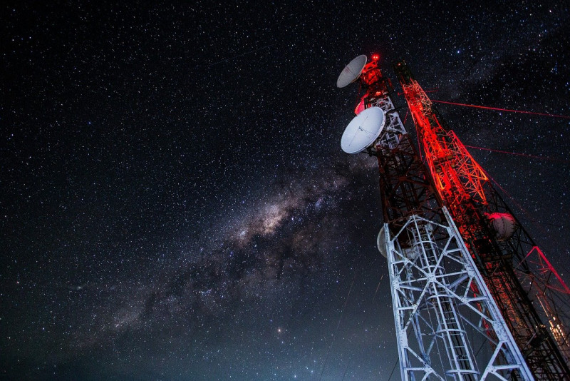 AmIinvestment bank keeps ‘overweight’ call on telco sector