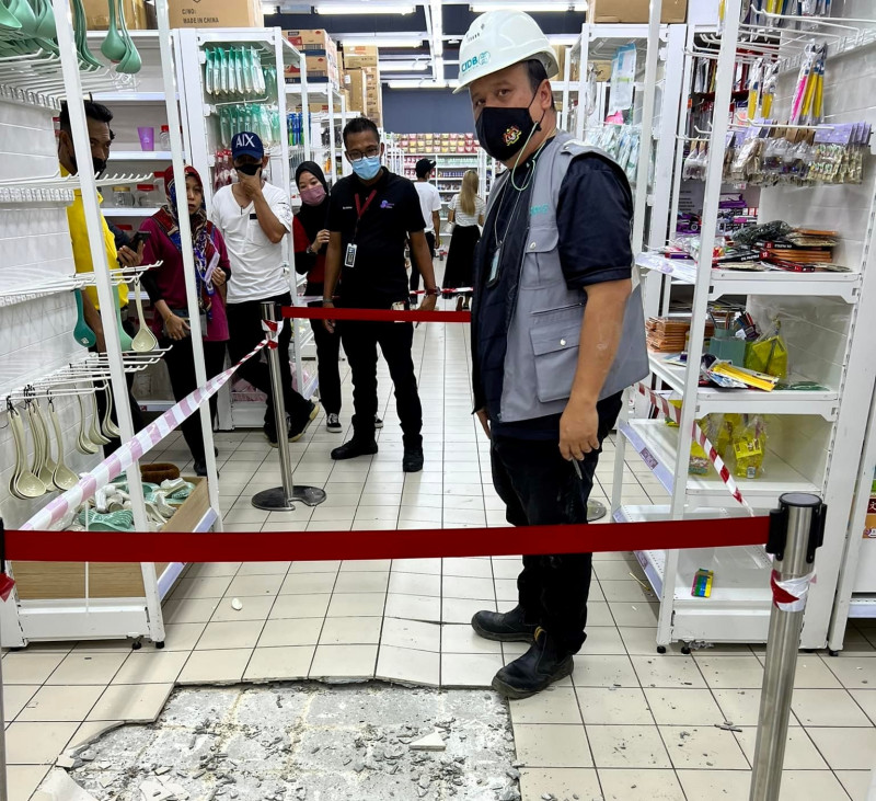No earthquake in Sandakan, just cracked tiles at Harbour Mall