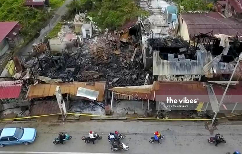 Fire destroys century-old Melaka shophouses