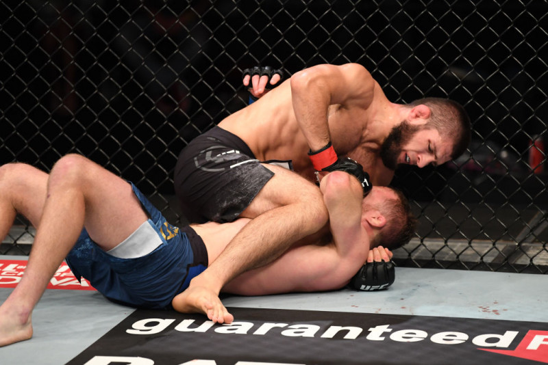 Dagestani Eagle retires after choking out Justin in UFC 254