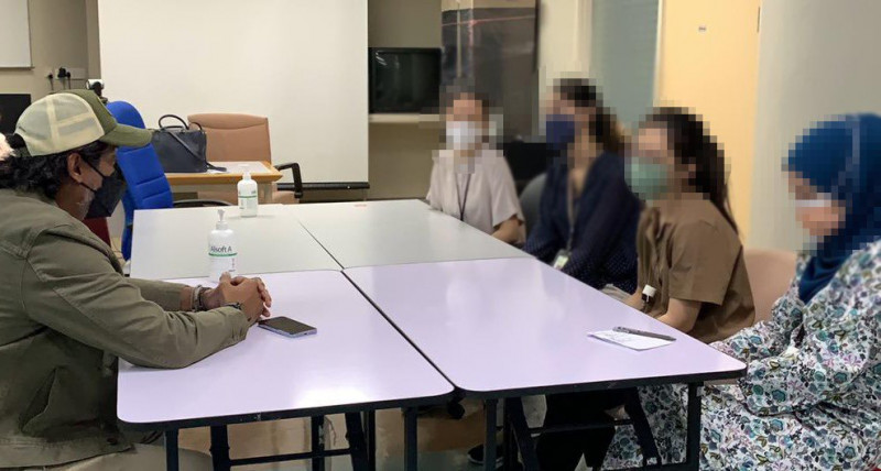 Housemen bullying: Khairy listens to grievances 