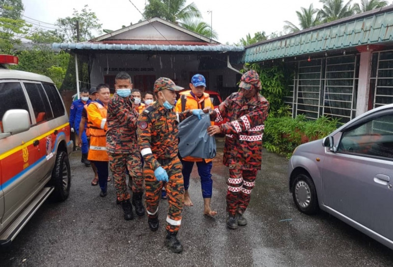 Body parts in Sarawak river may be of croc attack victim