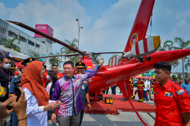Helicopter ambulance service to save govt RM15 mil a year: Nga