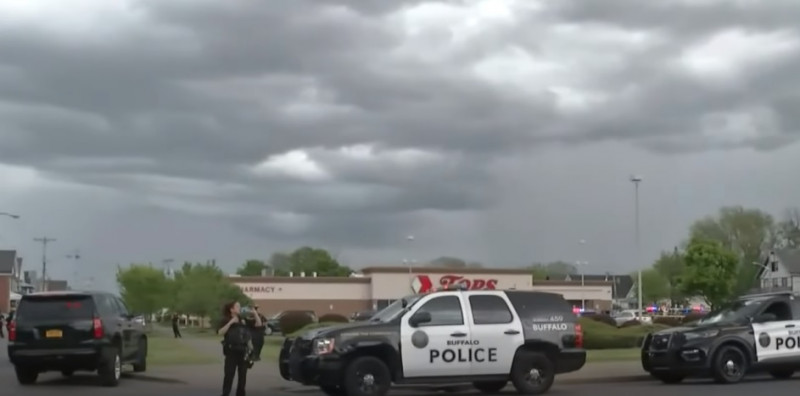 10 killed in ‘racially motivated’ shooting at US grocery store