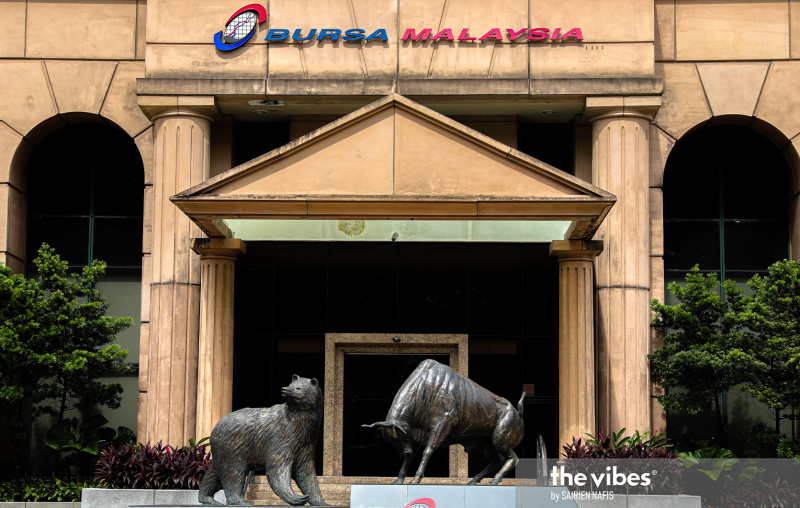 Bursa extends gains, ringgit opens higher 