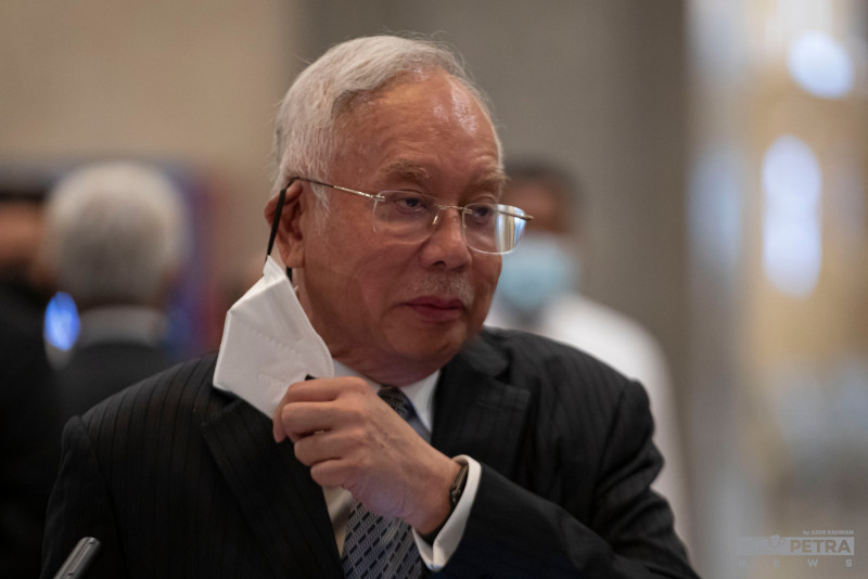 Rumours abound as daily retracts report on Najib's pardon