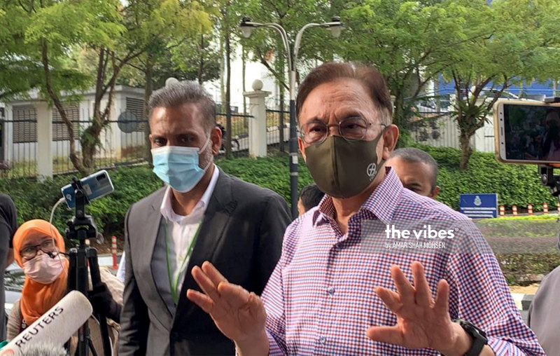 Anwar investigated for sodomy, PM tussle