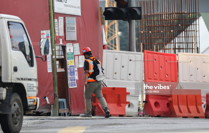 All construction workers should get swab test, says regulatory board