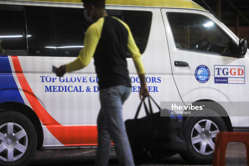 [UPDATED] US port personnel ordered to seize Top Glove goods