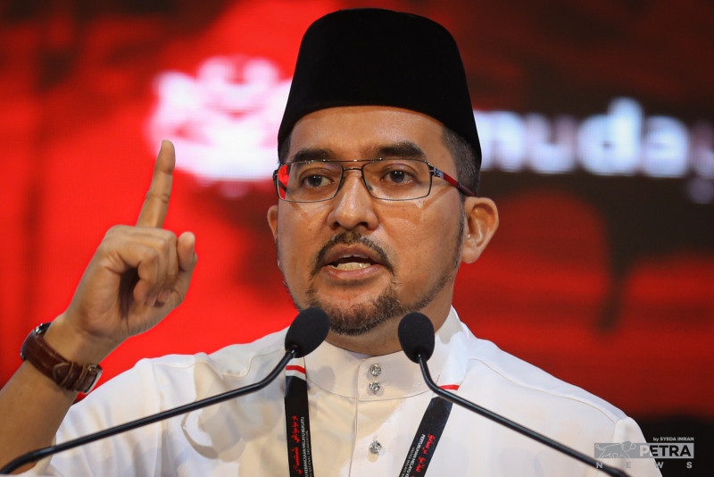 Umno Youth chief blasts Pakatan, Bersih for hypocrisy over AG, judge appointments