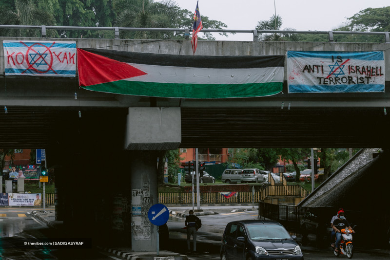 Two more charged for kidnapping Palestinian in alleged Mossad plot