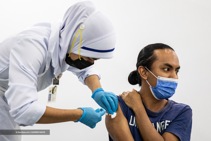 [UPDATED] 6,133 of today’s 20,988 new Covid-19 cases fully vaccinated