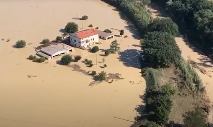 Floods, mud tsunami swallow victims alive in Italy 