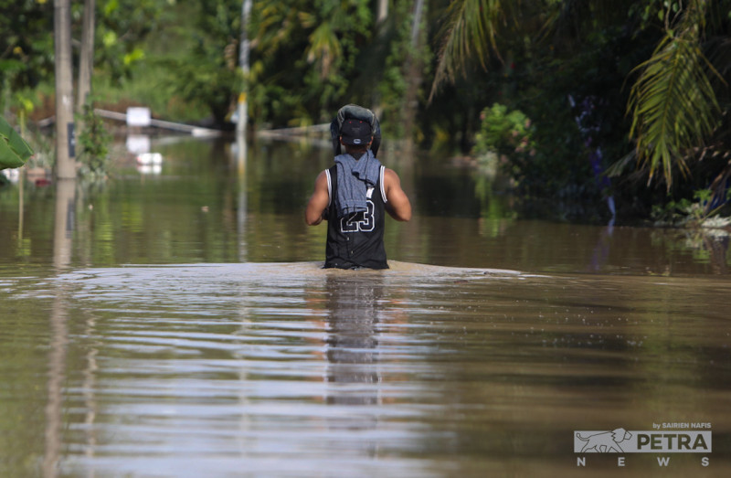 Water Rabbit woes: flood evacuees reach 3,000 in Johor